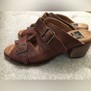 Freebird Caprice Distressed Sandals Size 10
